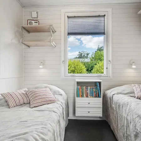 3 Bedroom Lovely In Holiday home Hejls
